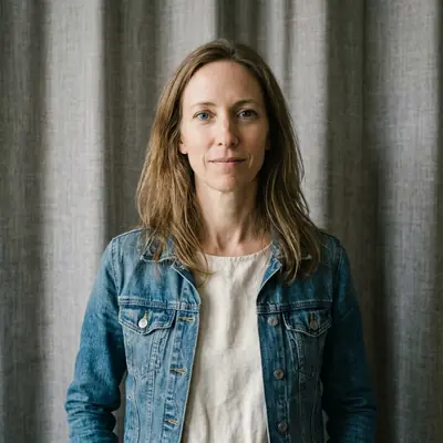 Bronwyn Halloway